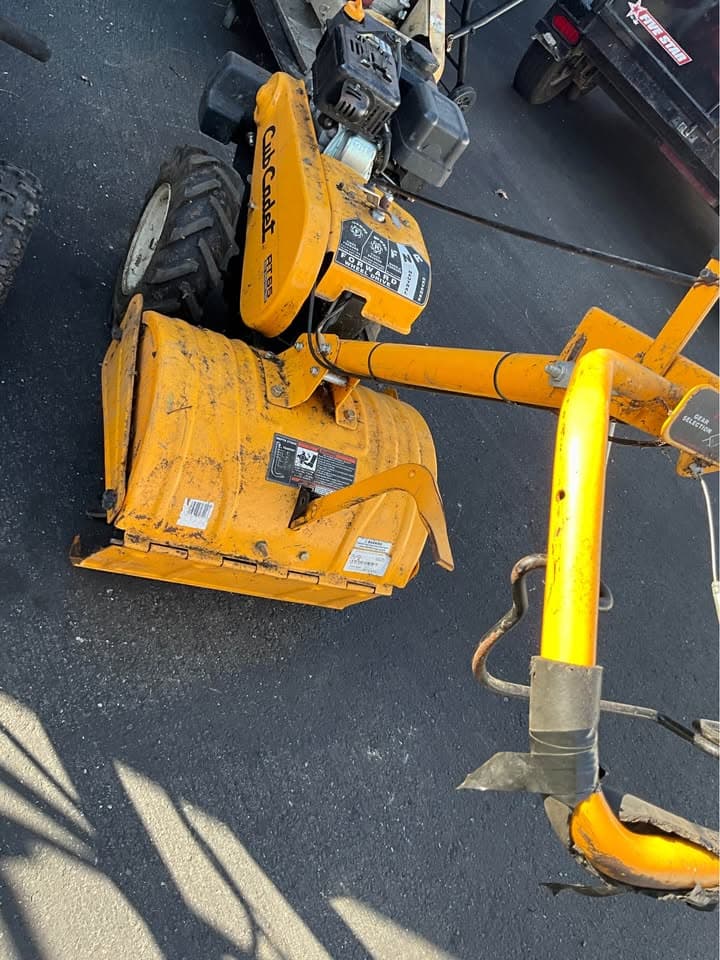 Cub Cadet Rear-Tine Rototiller 3